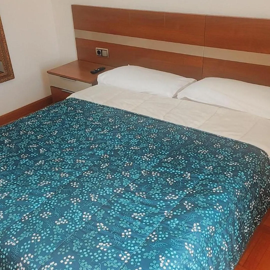 Habitacion Renfe Pamplona Spain